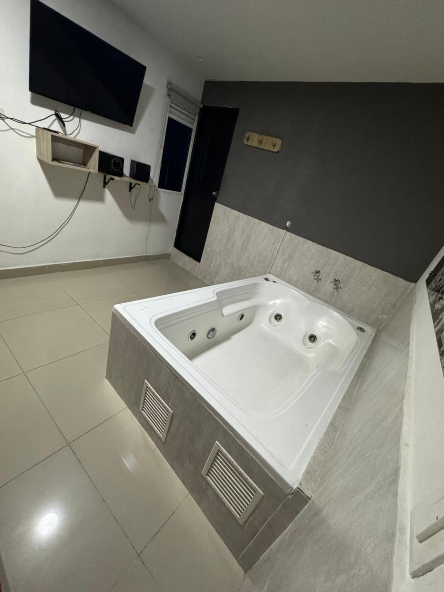 Hotel Select Medellin Ngoại thất bức ảnh